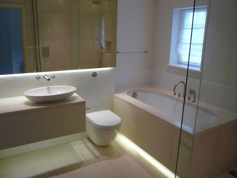 Ванная комната с подсветкой LED лентой 13